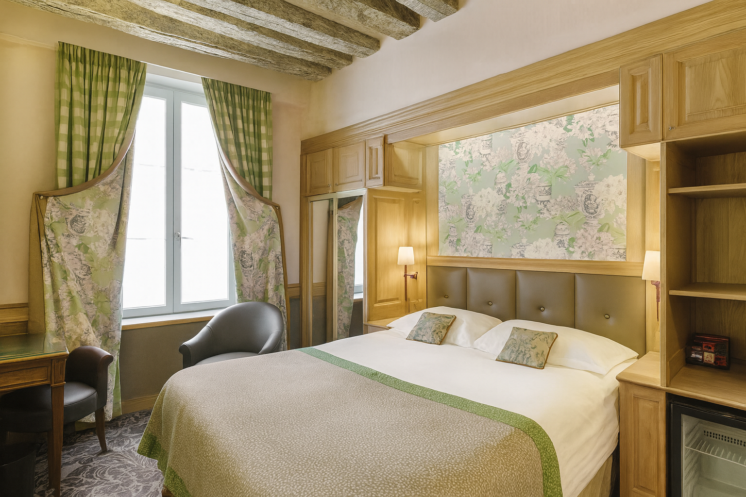 Camere 16 Standard room hotel la perle paris2