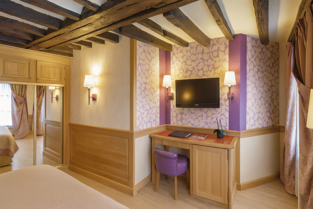 Camere 19 Superior room hotel la perle paris3
